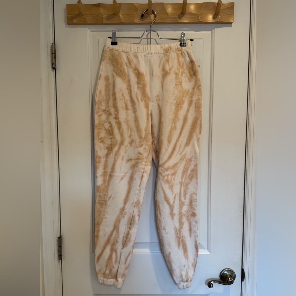 Reformation Beige and White Tie-Dye Sweatpants